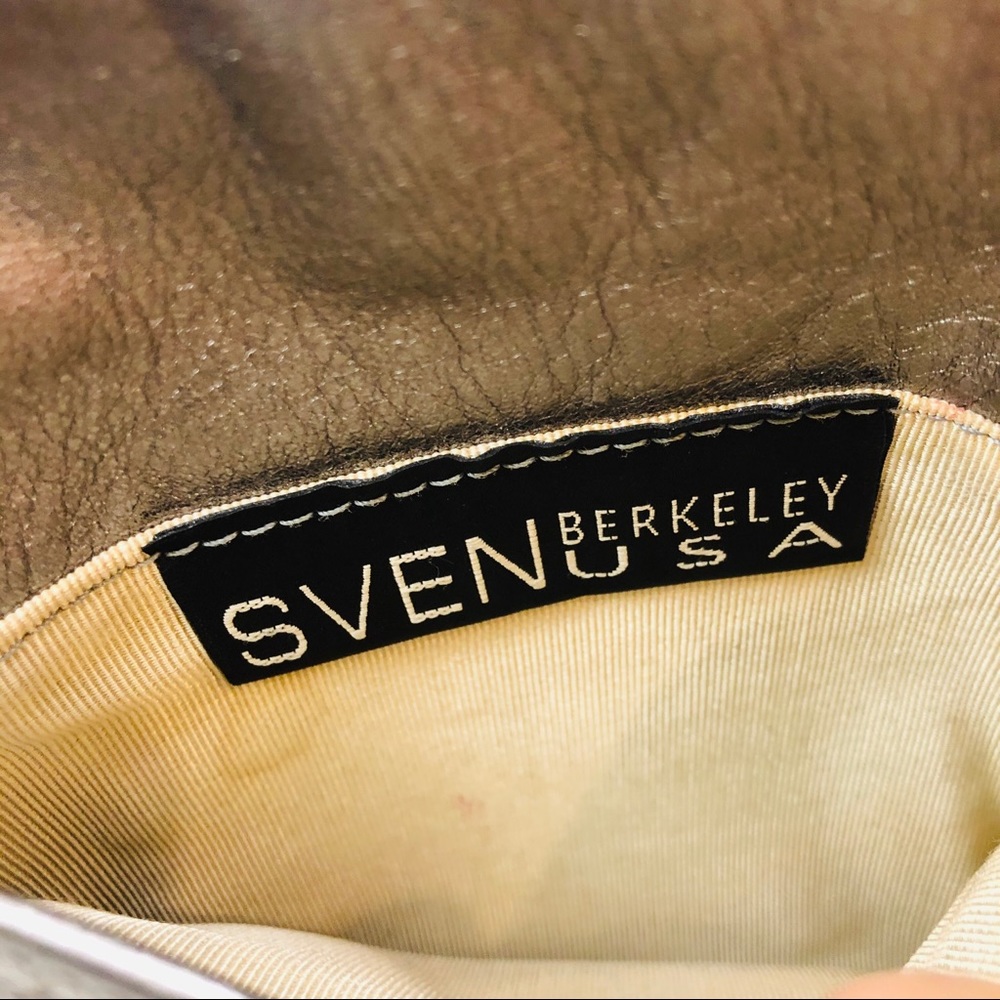 Sven Leather Metallic Crossbody Bag - Picture 7 of 9